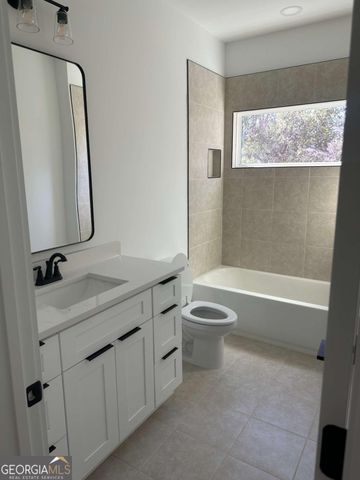 1239 Plaza Avenue SW, Atlanta, GA 30310