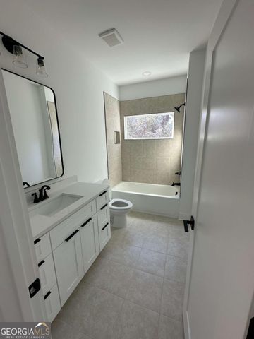 1239 Plaza Avenue SW, Atlanta, GA 30310