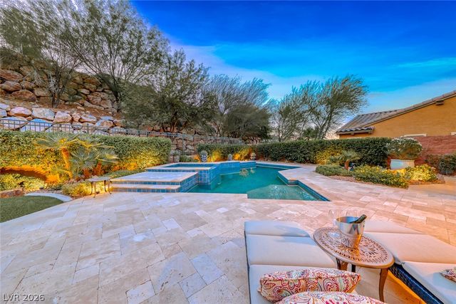41 Moltrasio Lane, Henderson, NV 89011