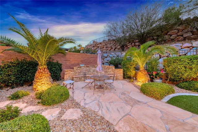 41 Moltrasio Lane, Henderson, NV 89011
