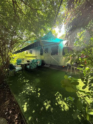 1509 NW 4th Ave, Fort Lauderdale, FL 33311