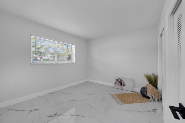 750 NE Spanish River Boulevard 102, Boca Raton, FL 33431