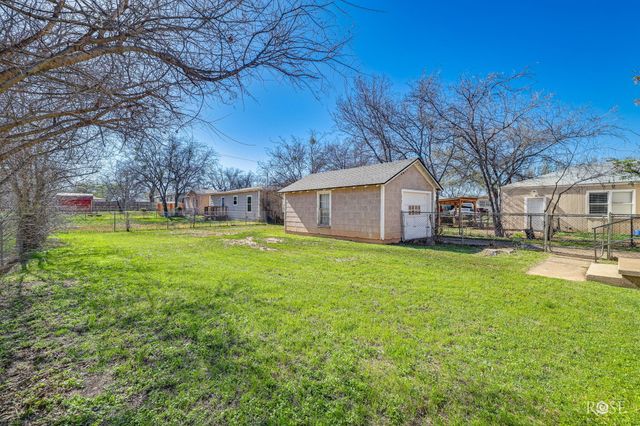 215 Westland Street, San Angelo, TX 76901