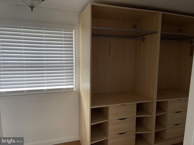 156 DAVIS RD, Coatesville, PA 19320