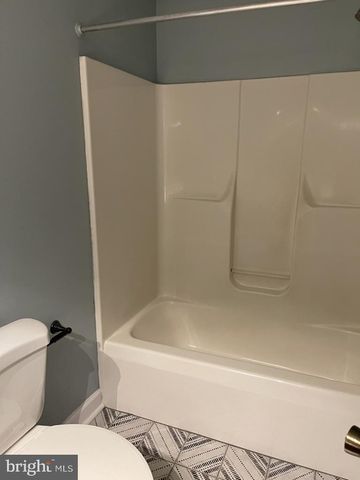 156 DAVIS RD, Coatesville, PA 19320