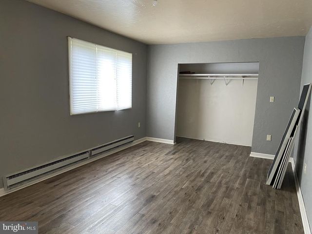 156 DAVIS RD, Coatesville, PA 19320