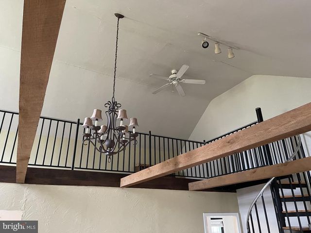 156 DAVIS RD, Coatesville, PA 19320