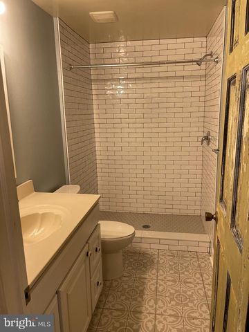 156 DAVIS RD, Coatesville, PA 19320