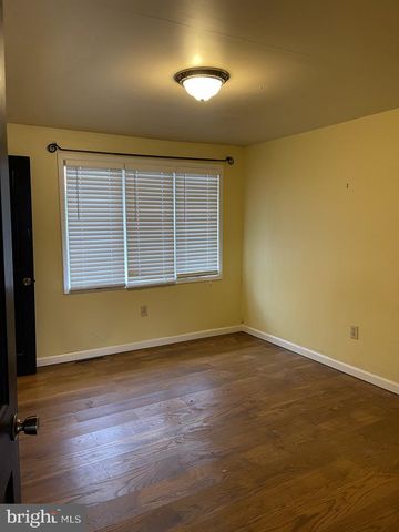 156 DAVIS RD, Coatesville, PA 19320