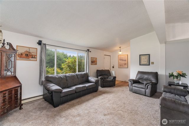 5 Hoquiam Street, Copalis Beach, WA 98535