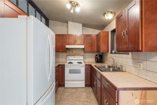 5 Hoquiam Street, Copalis Beach, WA 98535