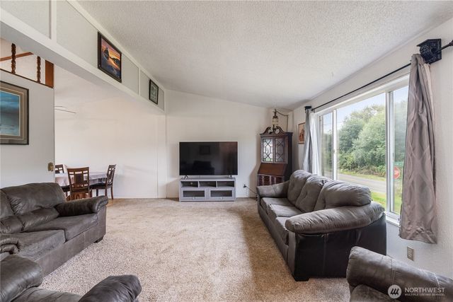 5 Hoquiam Street, Copalis Beach, WA 98535