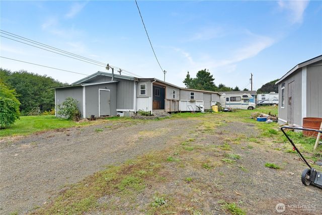 5 Hoquiam Street, Copalis Beach, WA 98535