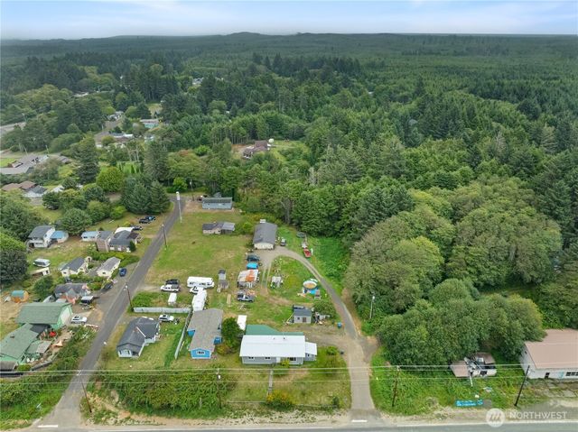 5 Hoquiam Street, Copalis Beach, WA 98535