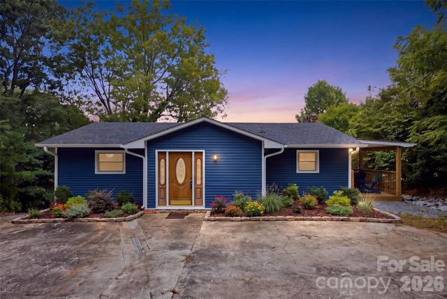 7016 Hyde Street, Sherrills Ford, NC 28673