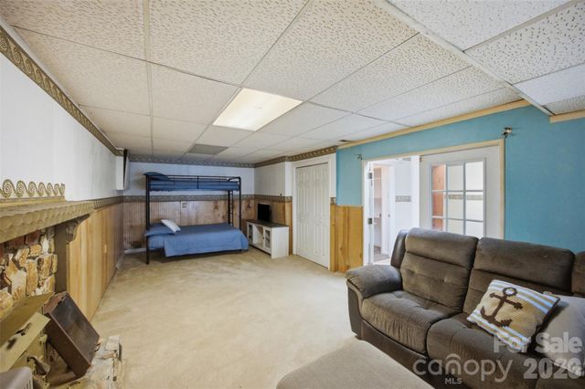 7016 Hyde Street, Sherrills Ford, NC 28673