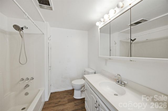 7016 Hyde Street, Sherrills Ford, NC 28673