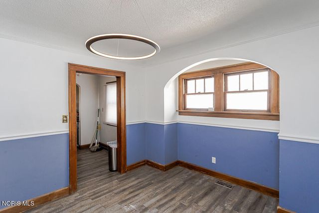 1260 Craigwood Road, Toledo, OH 43612