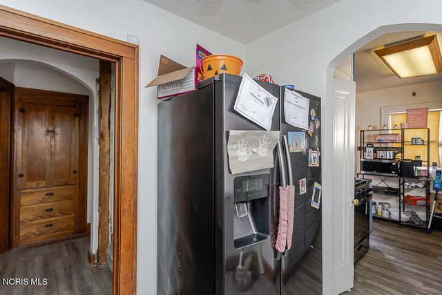 1260 Craigwood Road, Toledo, OH 43612