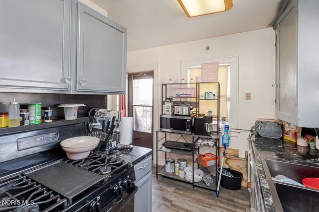 1260 Craigwood Road, Toledo, OH 43612