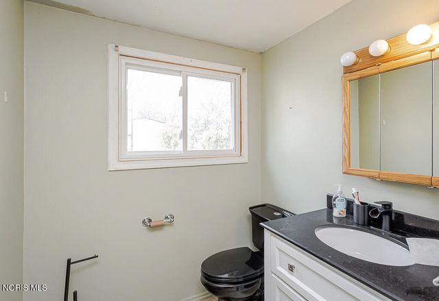 1260 Craigwood Road, Toledo, OH 43612