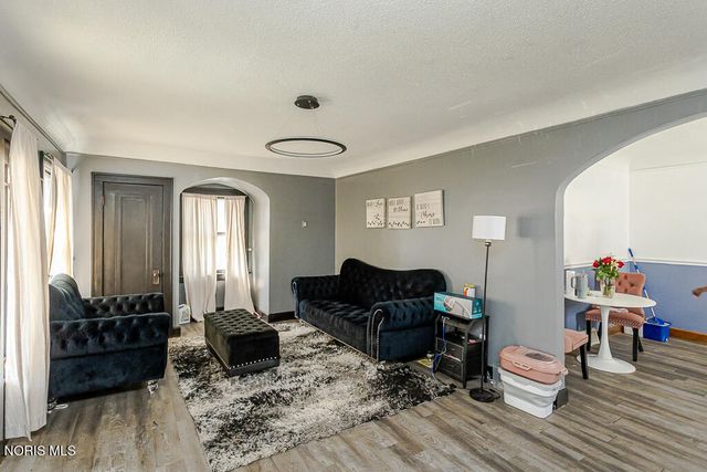 1260 Craigwood Road, Toledo, OH 43612