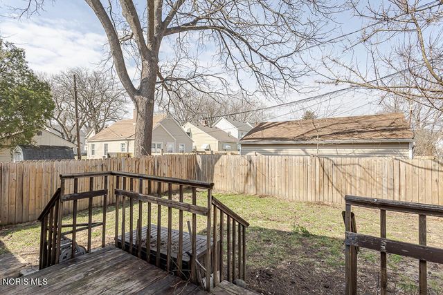 1260 Craigwood Road, Toledo, OH 43612