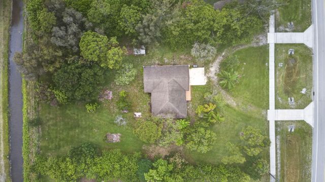 11582 60th Street N, West Palm Beach, FL 33411