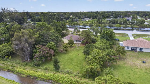 11582 60th Street N, West Palm Beach, FL 33411