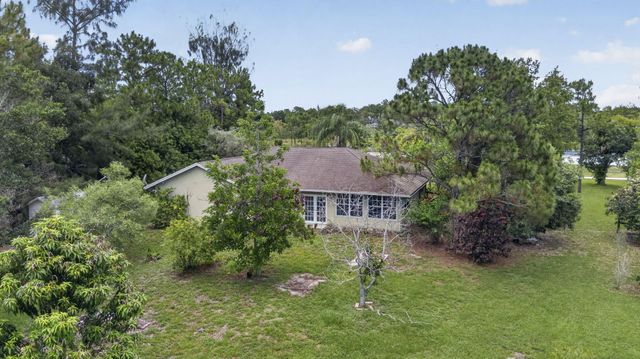 11582 60th Street N, West Palm Beach, FL 33411