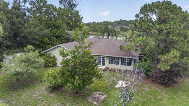 11582 60th Street N, West Palm Beach, FL 33411