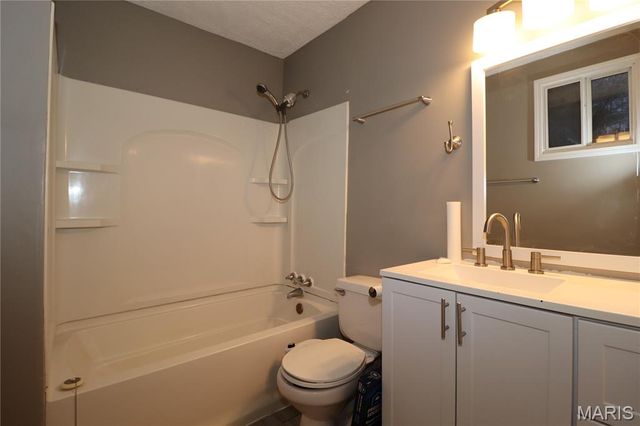 302 Olive Street, Edwardsville, IL 62025