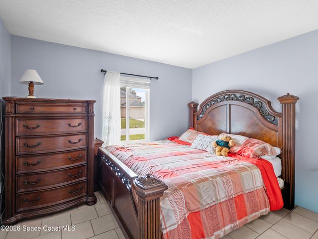 1273 Perry Avenue NW, Palm Bay, FL 32907