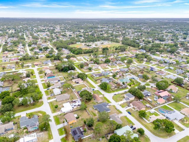 1273 Perry Avenue NW, Palm Bay, FL 32907