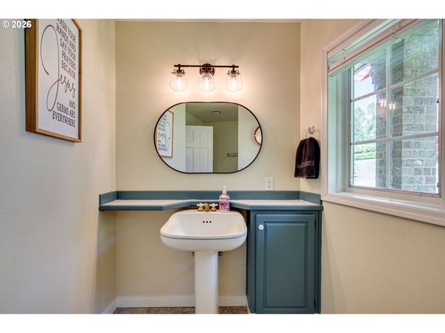 15101 Ne 223RD Cir, Battle Ground, WA 98604