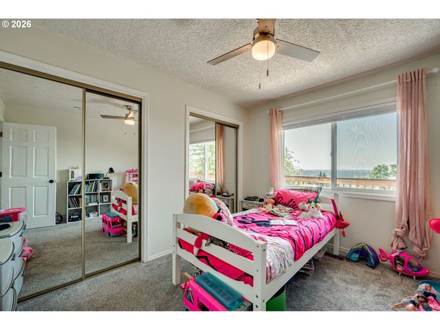 15101 Ne 223RD Cir, Battle Ground, WA 98604
