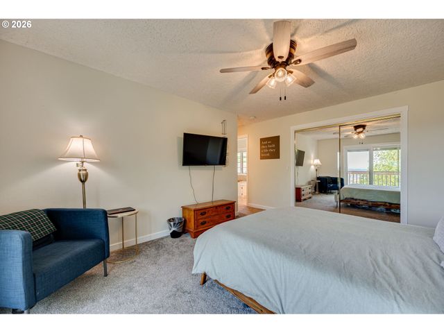 15101 Ne 223RD Cir, Battle Ground, WA 98604