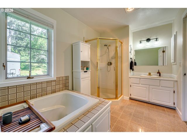 15101 Ne 223RD Cir, Battle Ground, WA 98604