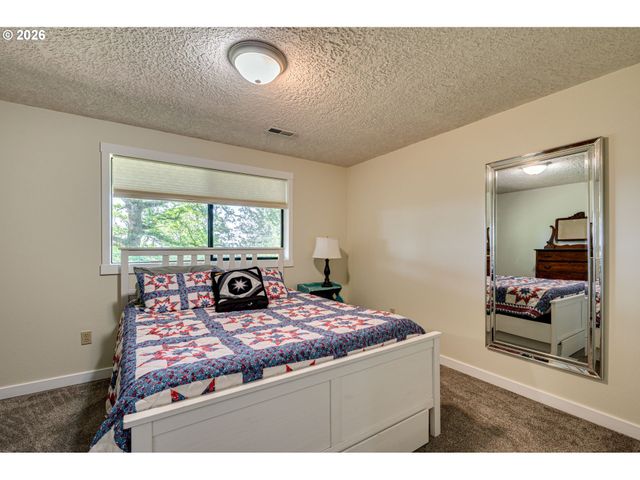 15101 Ne 223RD Cir, Battle Ground, WA 98604