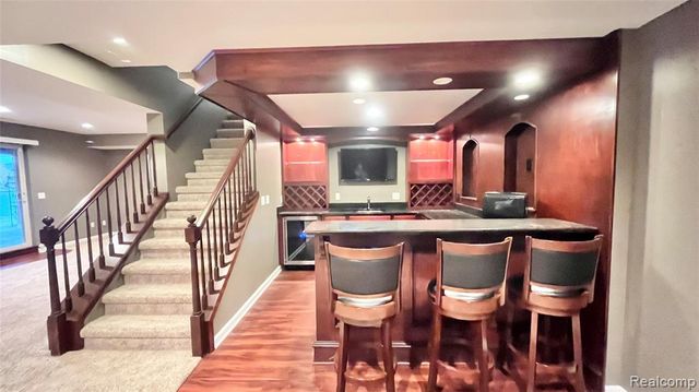 1838 S Mackwood Road, Rochester Hills, MI 48307