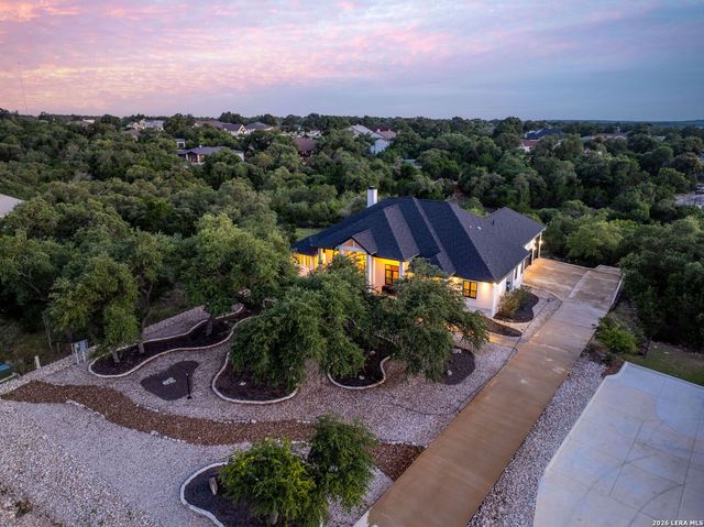1235 ACE TRL, New Braunfels, TX 78132