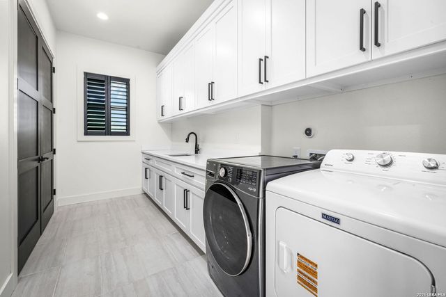 1235 ACE TRL, New Braunfels, TX 78132