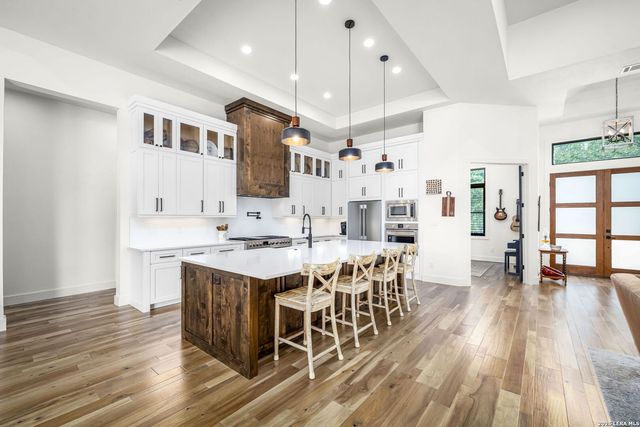 1235 ACE TRL, New Braunfels, TX 78132