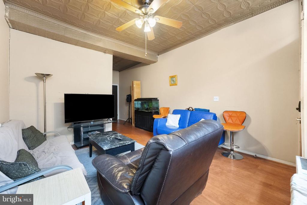 Image 24 of property listing at 1616 EASTERN AVE, Baltimore, MD 21231