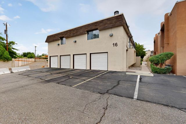8333 COMANCHE Road NE 16-D, Albuquerque, NM 87110