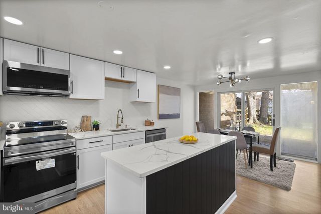 19117 N KINDLY CT, Montgomery Village, MD 20886