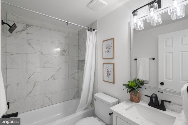 19117 N KINDLY CT, Montgomery Village, MD 20886