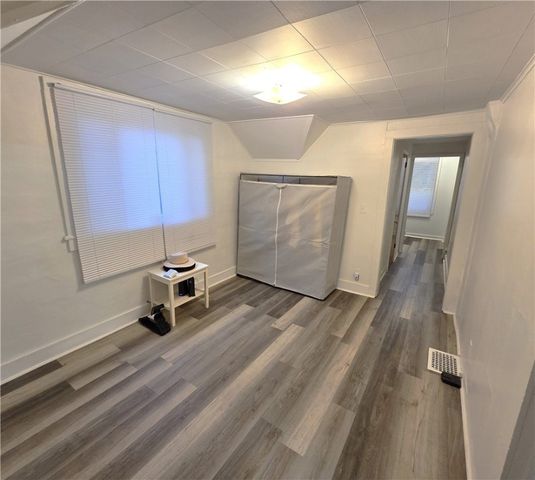 101 Hempel Street, Rochester, NY 14605