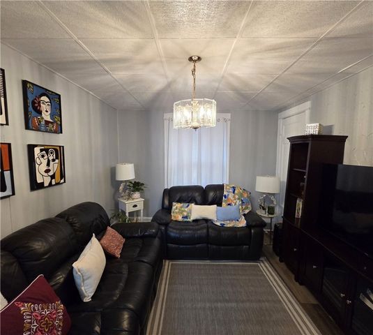 101 Hempel Street, Rochester, NY 14605