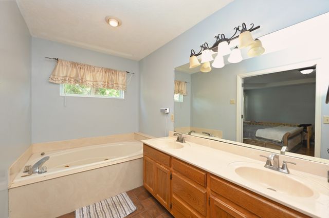 3465 Cobble St, Nashville, TN 37211